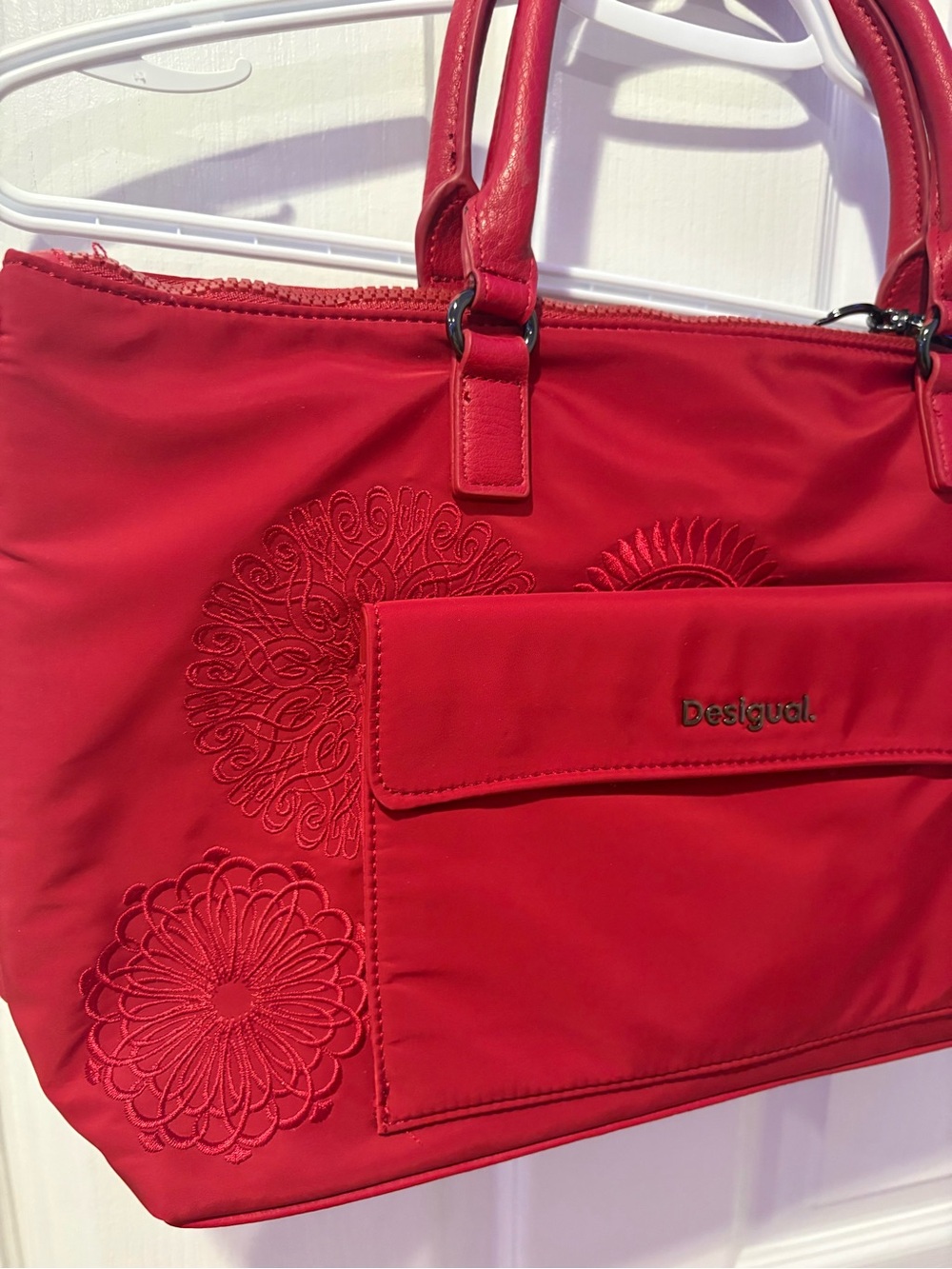 Desigual Red Tote with Embroidered Details - Picture 2 of 7